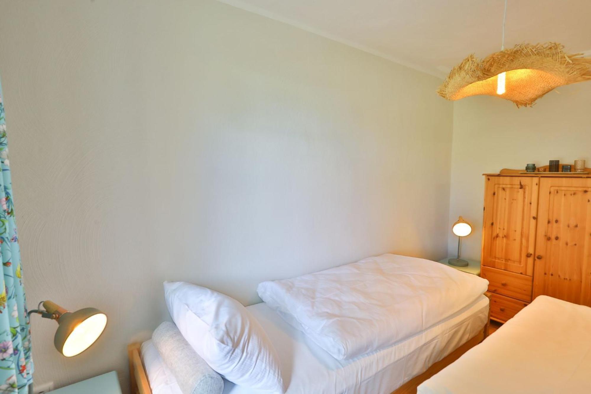 Ferienwohnung "Zur Rebe" Middelhagen Dış mekan fotoğraf